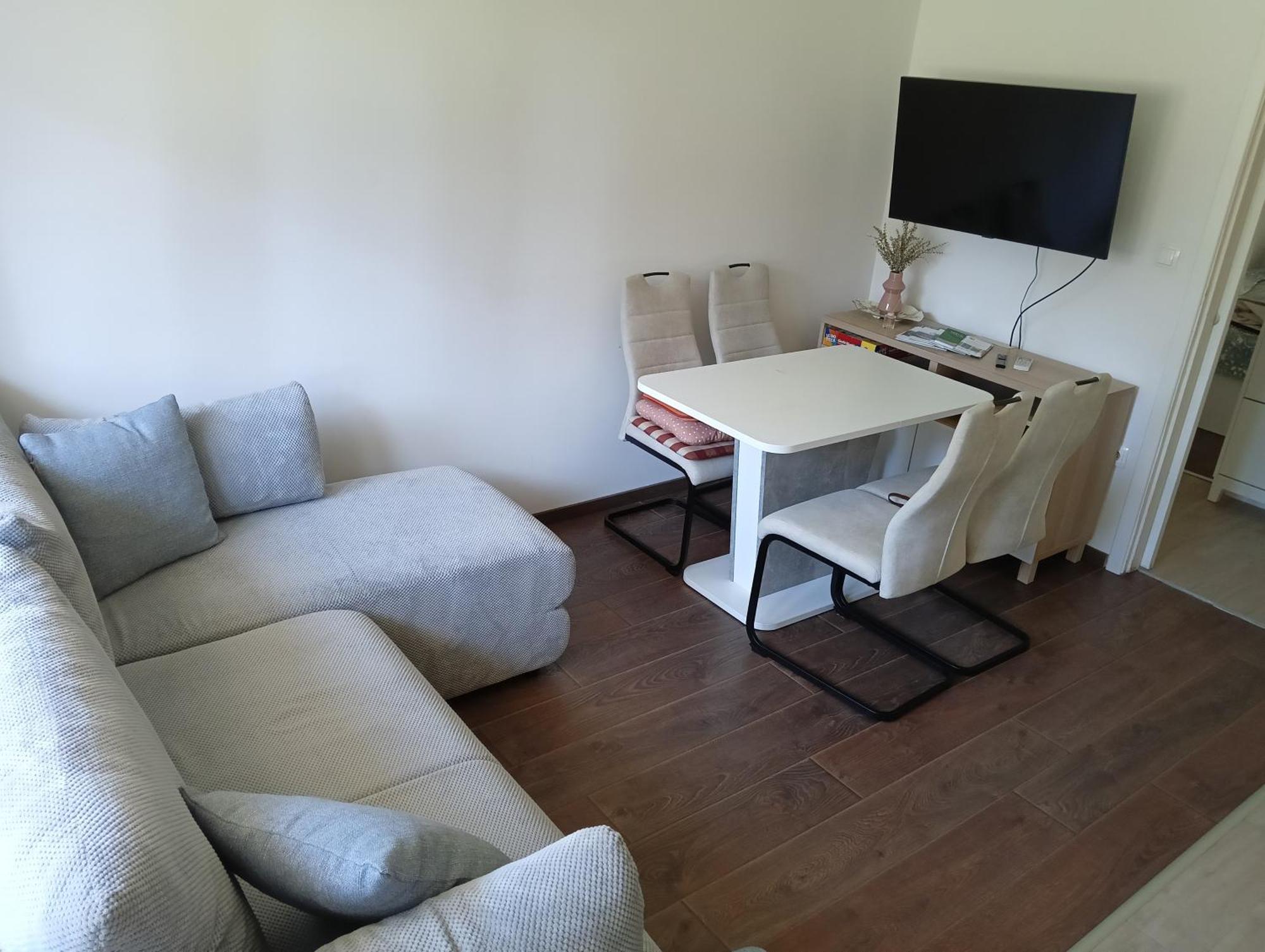 Lungomare Apartment *